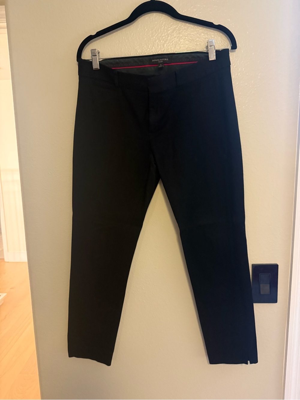 Banana Republic Women’s Sloan Black Dress Pants